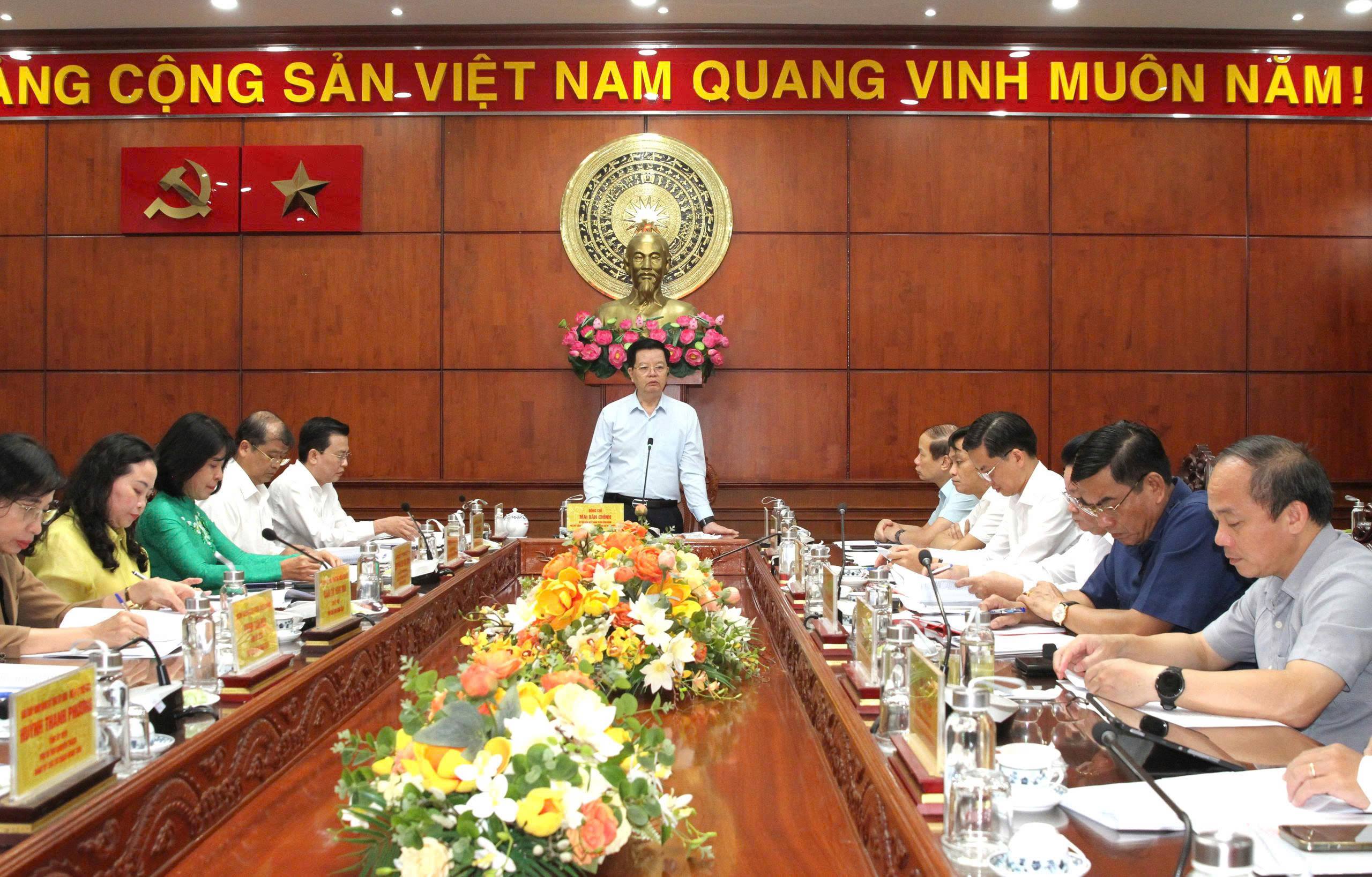 Phó Thủ tướng Chính phủ làm việc với Ban Thường vụ Tỉnh uỷ Tây Ninh về thực hiện Quy chế dân chủ ở cơ sở và sắp xếp tổ chức bộ máy hành chính hai cấp