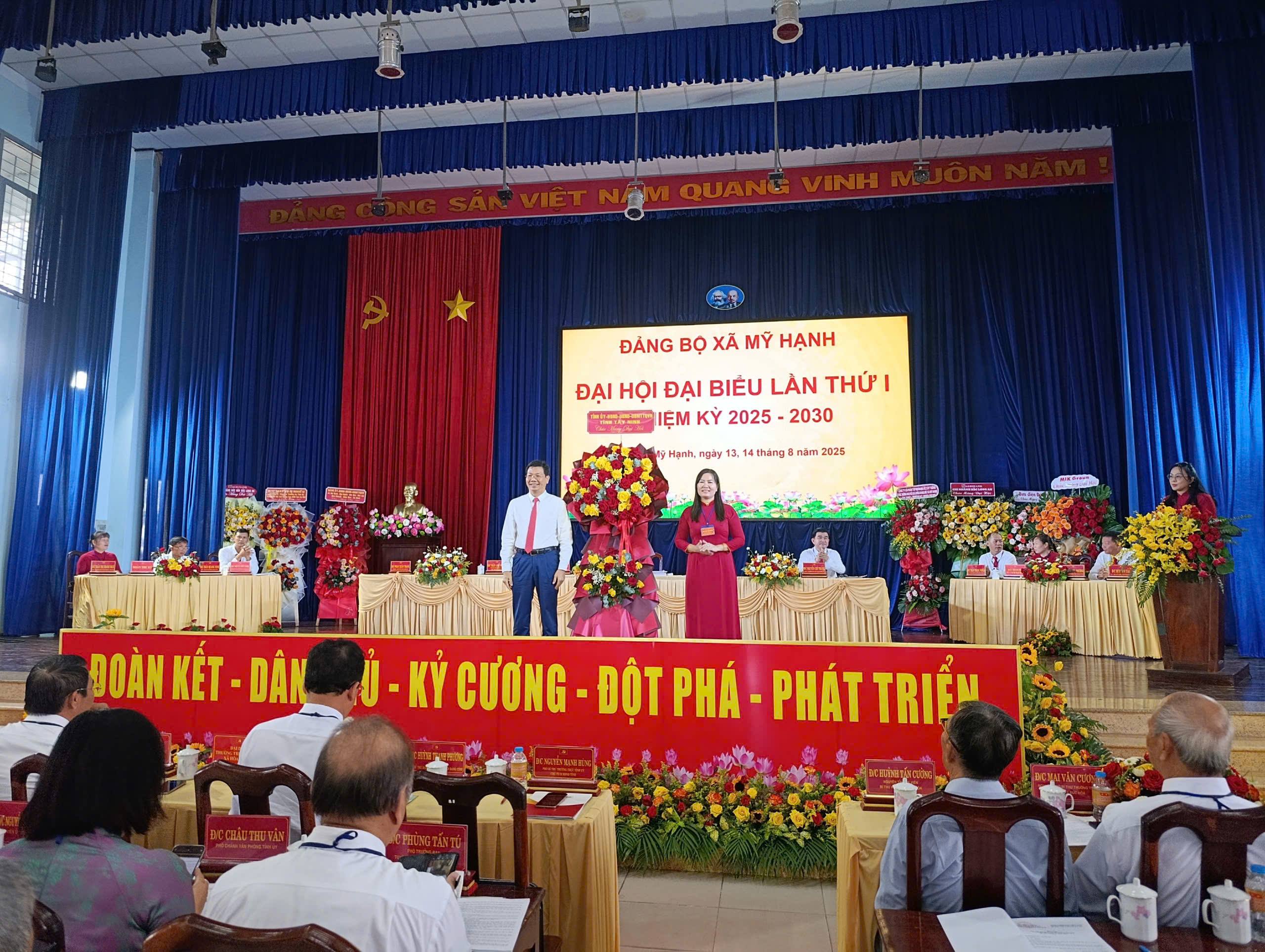 Xã Mỹ Hạnh tổ chức thành công Đại hội Đảng bộ lần thứ I, nhiệm kỳ 2025 - 2030